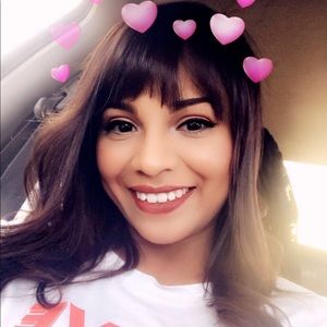 Meet your Posher, Blanca